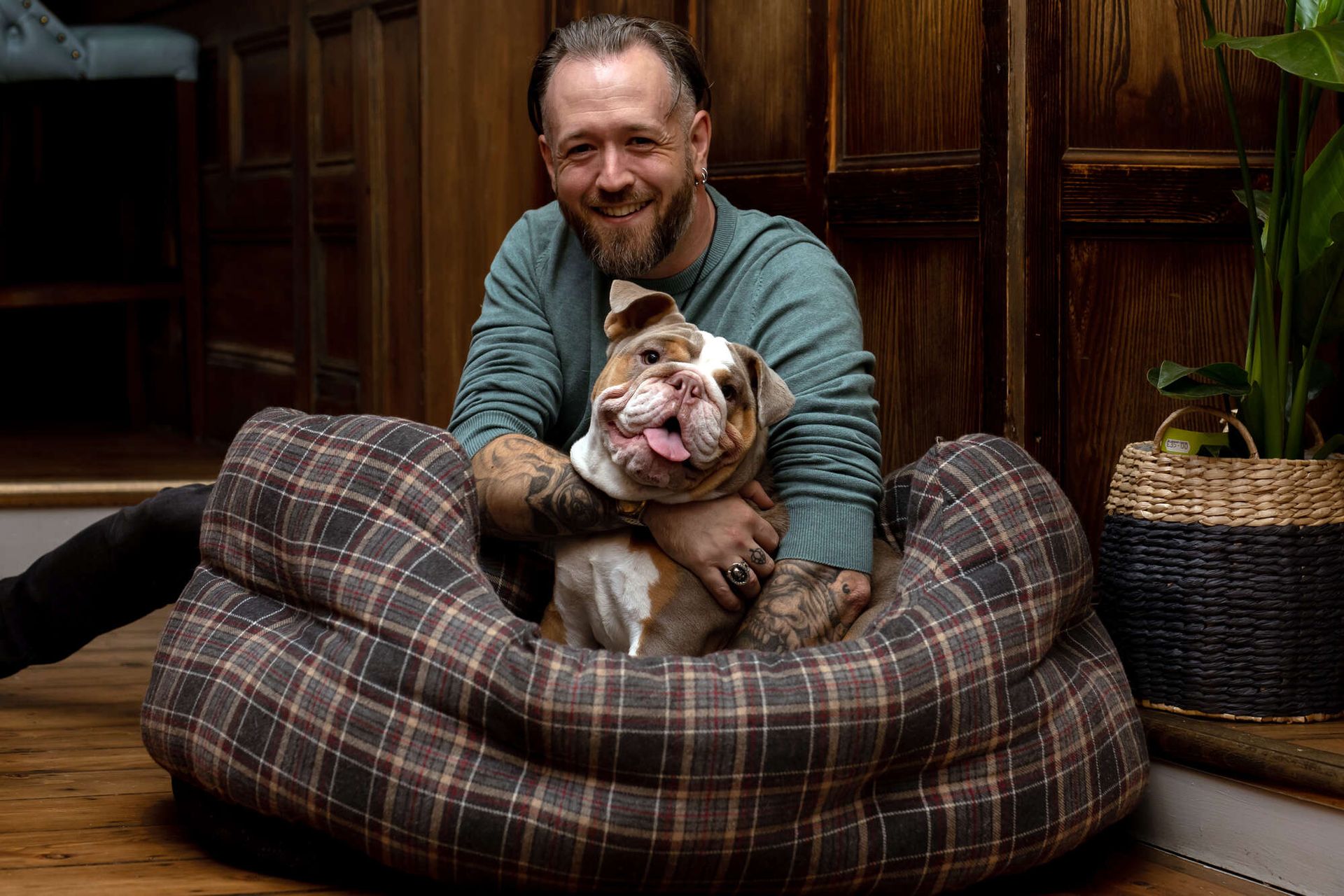 Hammersmith Ram Best British pub in the heart of Hammersmith